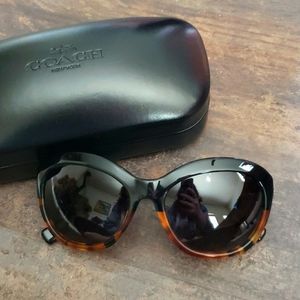 NWT COACH Sunglasses Black and Tortoiseshell